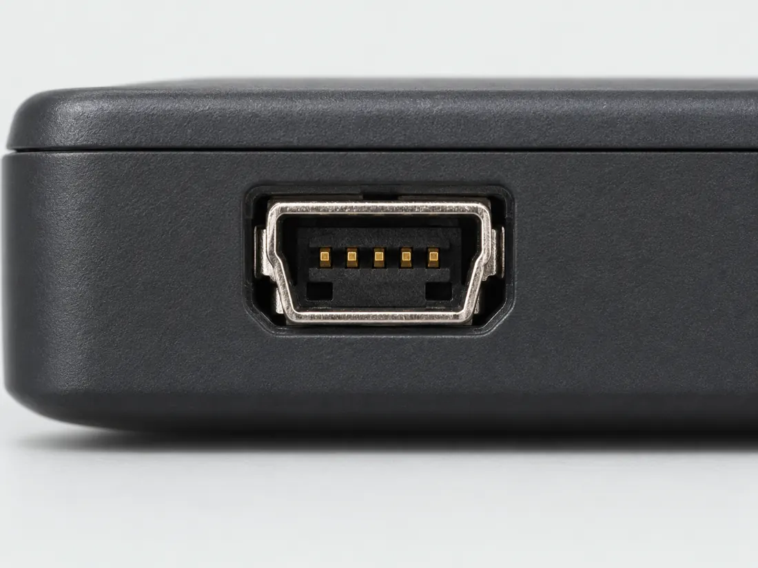Mini-USB Type-B: fitted in place. Computer-generated illustration, not a photograph.