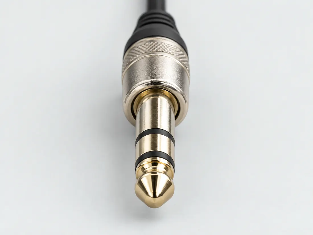 6.35 mm TRS connector: mating face. Computer-generated illustration, not a photograph.