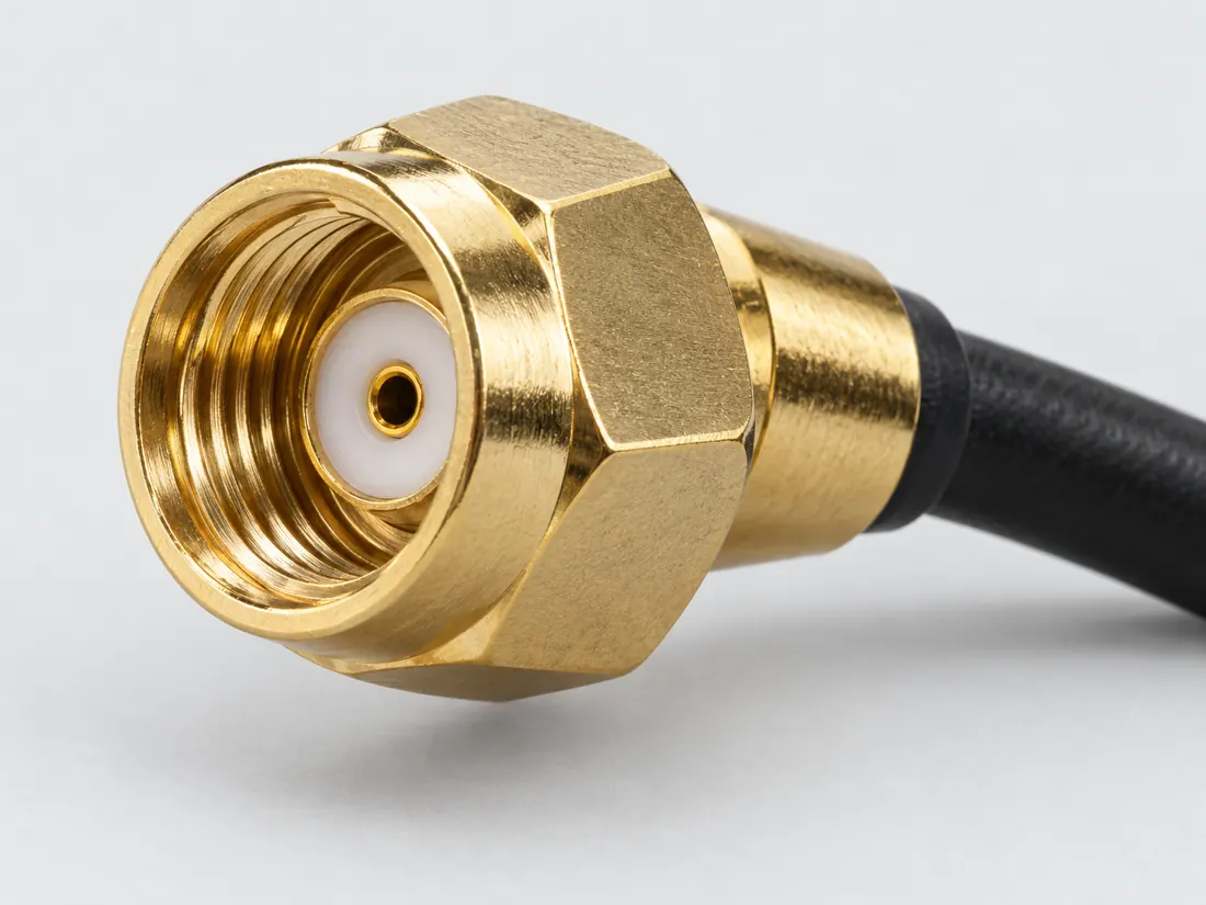 RP-SMA coaxial connector: three-quarter view. Computer-generated illustration, not a photograph.
