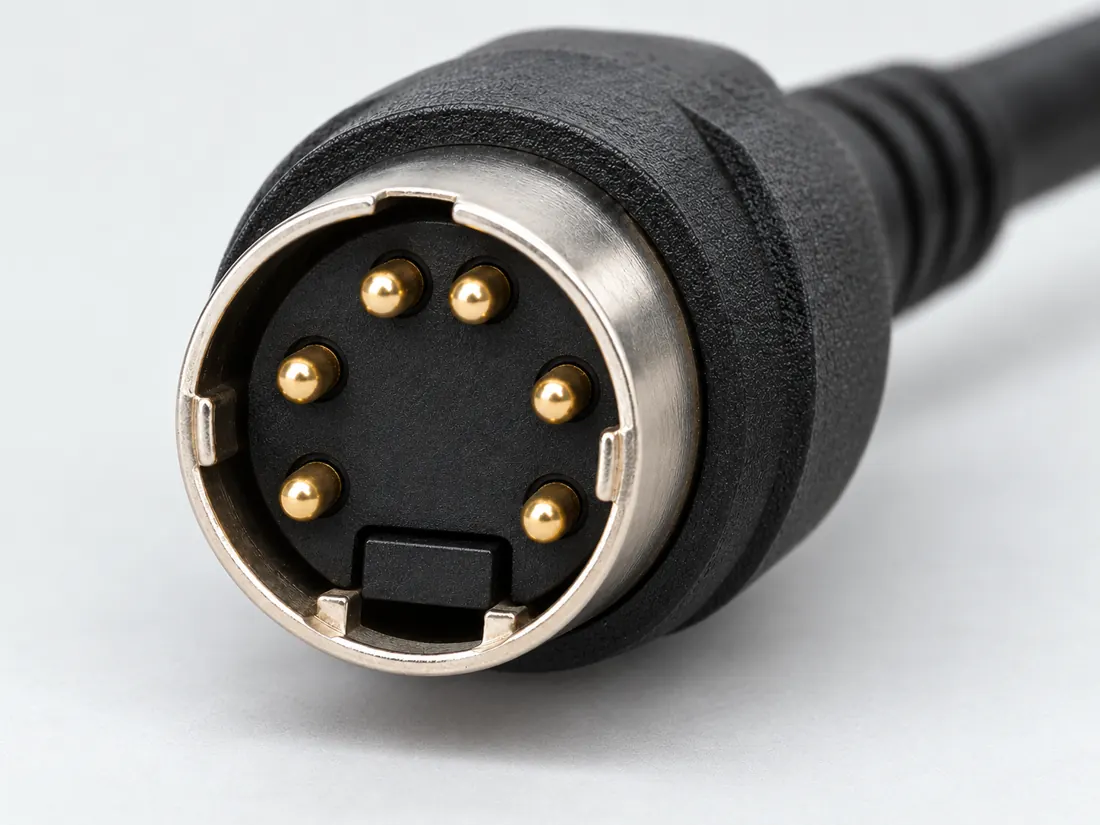 6-pin Mini-DIN (PS/2 form): three-quarter view. Computer-generated illustration, not a photograph.