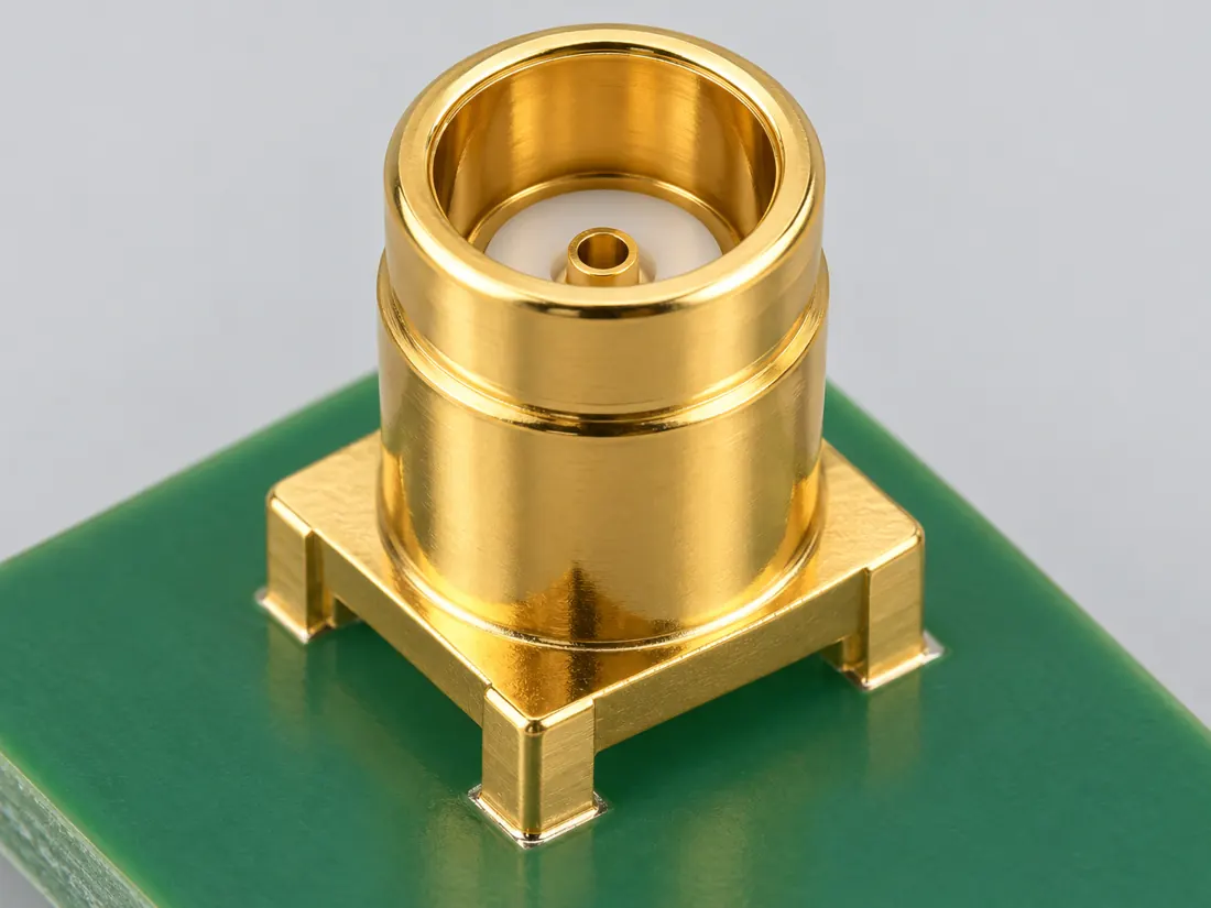 MCX coaxial connector: fitted in place. Computer-generated illustration, not a photograph.