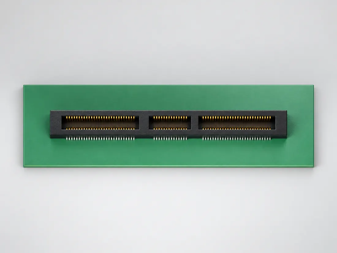 SFF-TA-1002 4C 140-contact connector: fitted in place. Computer-generated illustration, not a photograph.